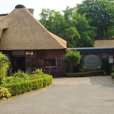 Landhaus Absalonshorst Otel Groß Grönau Dış mekan fotoğraf